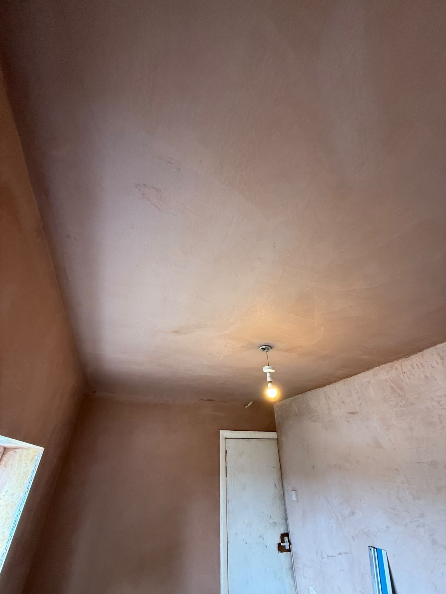 Full room plastering